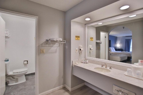 Best Western Surf City image 11